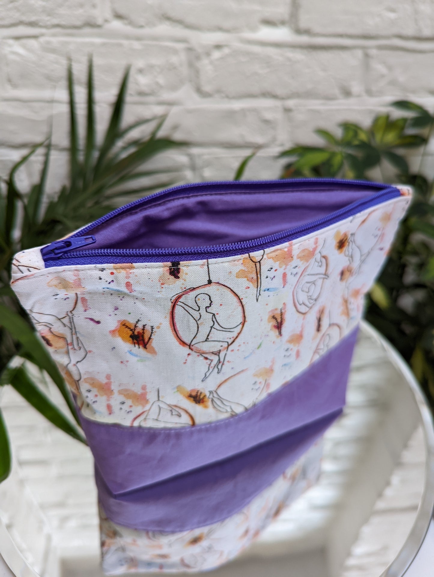Pouch Grip Bag